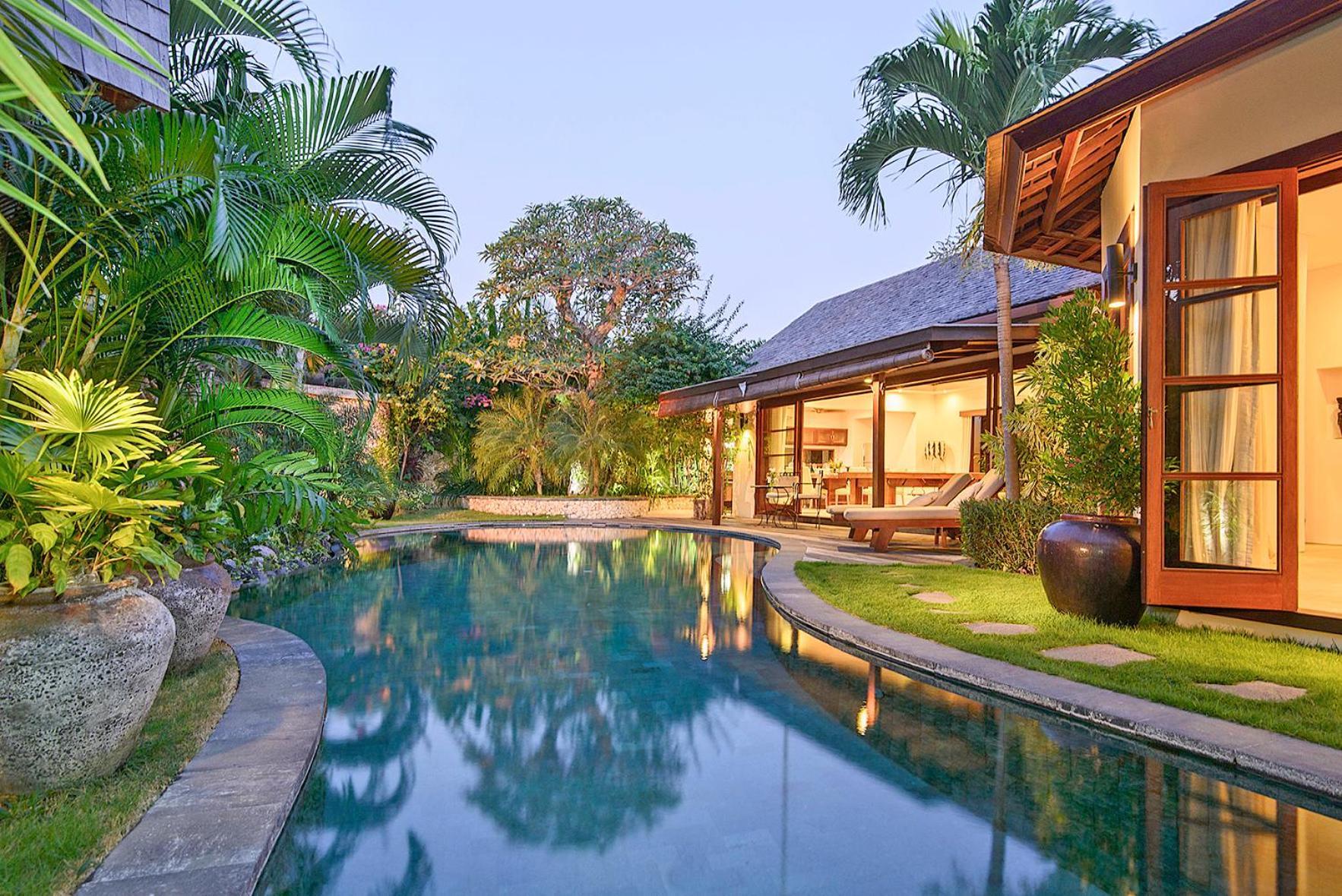 Villa Lataliana Seminyak Exterior foto